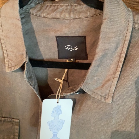 Rails Loren Olive Gold Star Embroidery Button Down Shirt - Picture 14 of 15